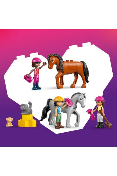LEGO Friends At Ahırı ve Binicilik Akademisi 42688
