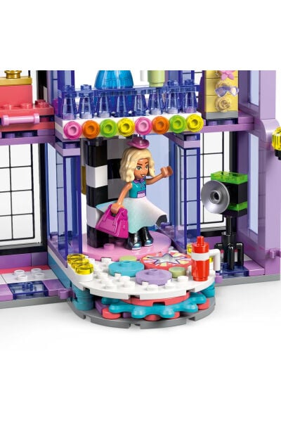 LEGO Friends Heartlake Şehri Defilesi 42685