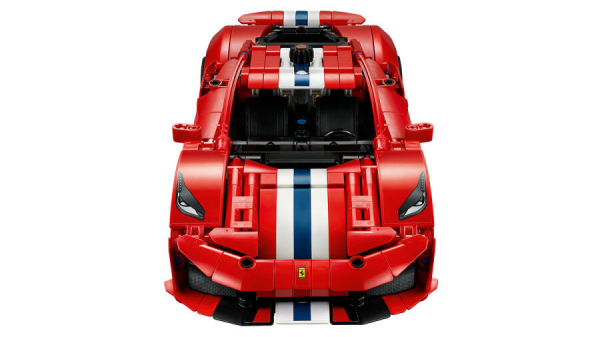 LEGO Technic Ferrari 488 Pista Araba