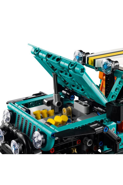LEGO Technic Jeep Wrangler Rubicon SUV 42227