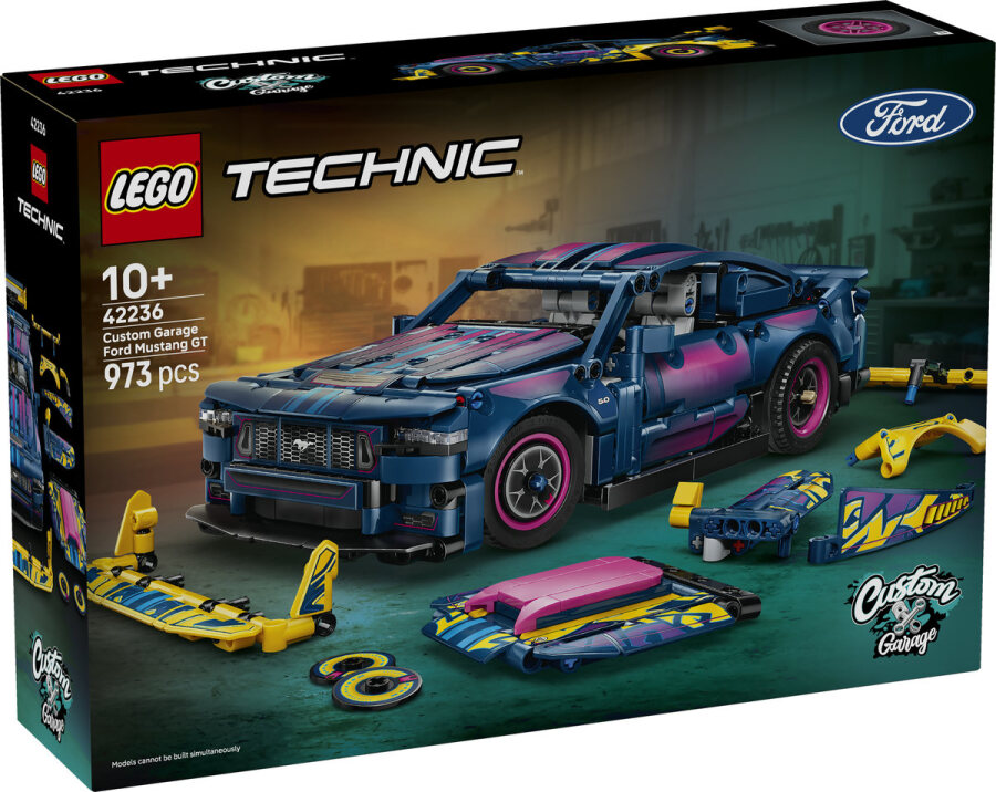 LEGO Technic Ford Mustang GT Araba