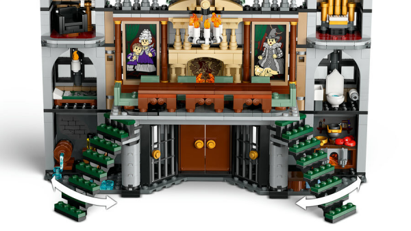 LEGO Harry Potter Malfoy Malikanesi 76453