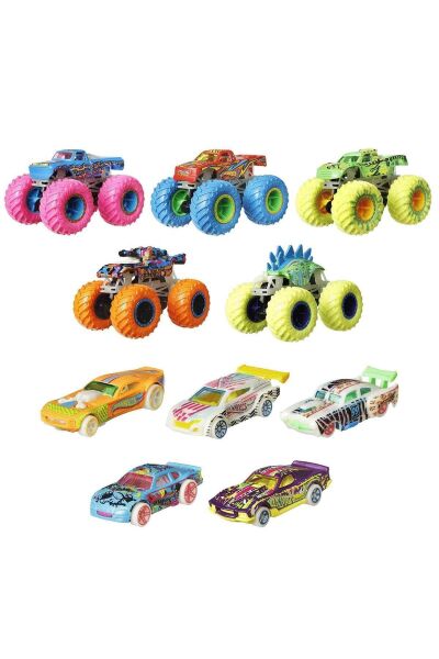 Hot Wheels Monster Trucks Gece Parlayan Araçlar